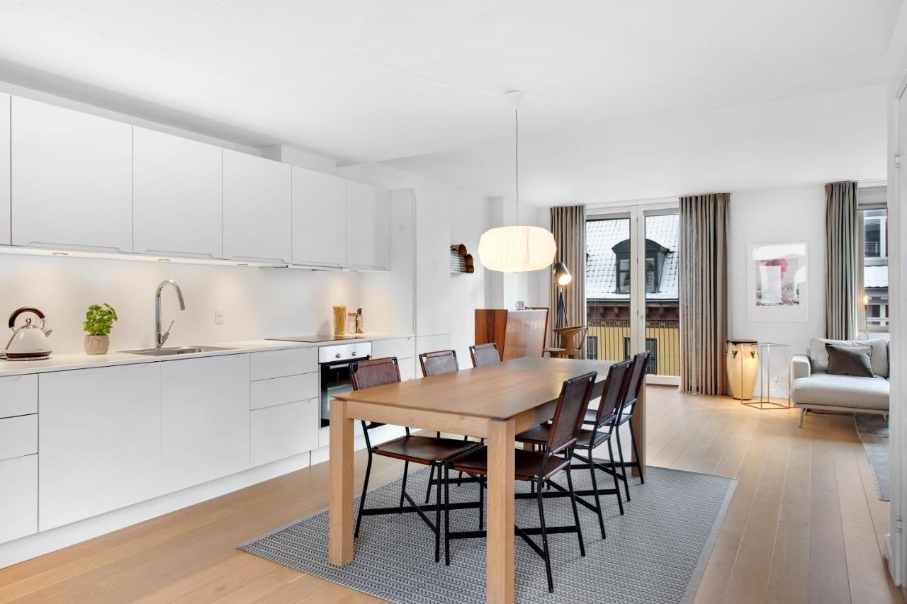 Sanders Monarch - Charming One-Bedroom Apartment With Two Balconies Копенгаген Екстер'єр фото